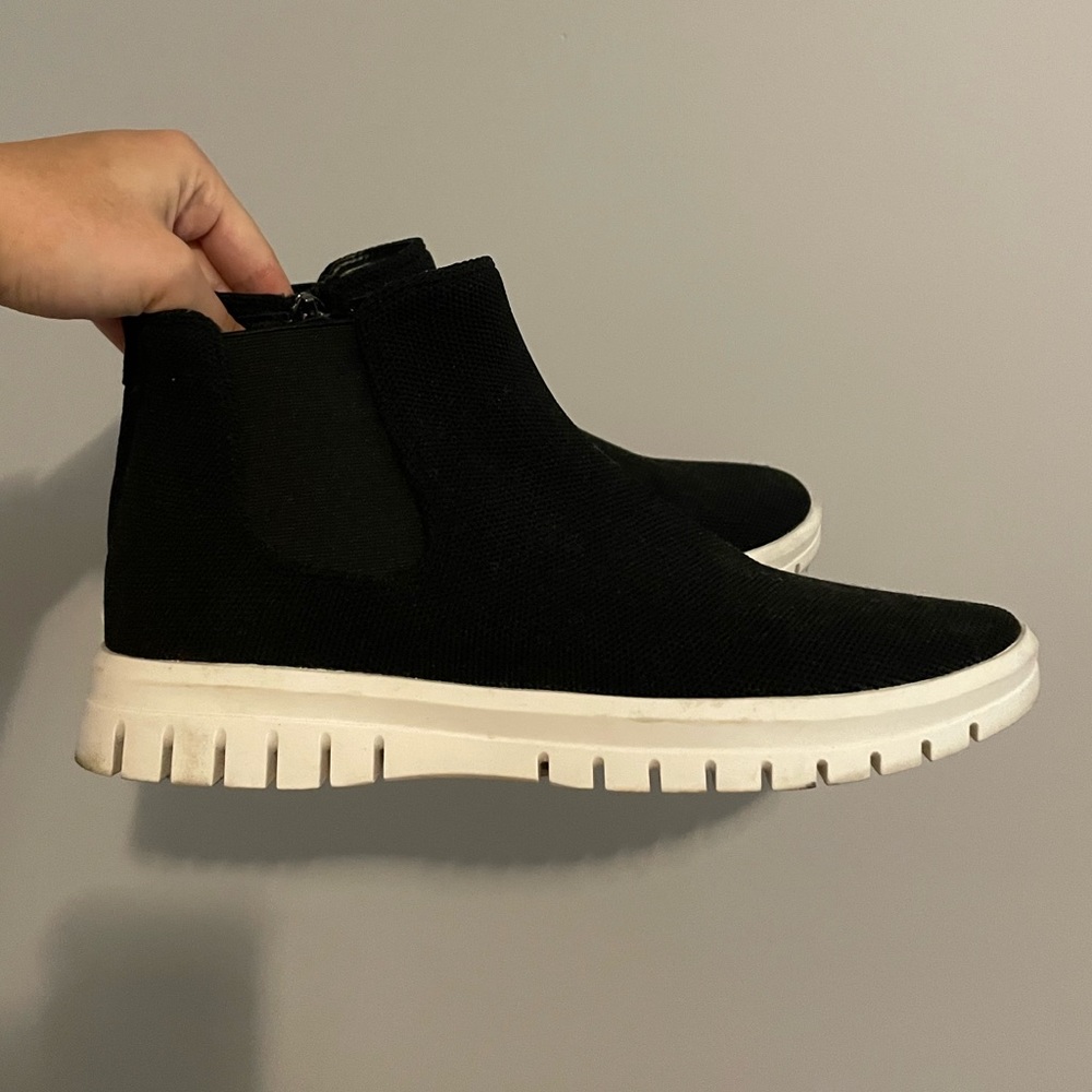 Blondo Waterproof High Top Sneakers